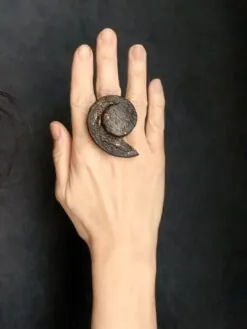 Alternative view of Black Sculptured Ring - Size 7.5