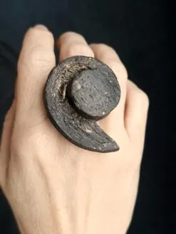Black Sculptured Ring - Size 7.5