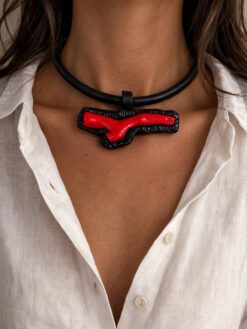 Black & Red Collar Necklace - Adjustable Size