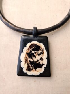 Alternative view of Black Collar Necklace with Pendant - Adjustable Size