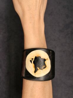 Vegan Ivory & Black Flat Cuff - Size M - L