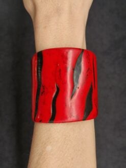Alternative view of Red & Black Flat Cuff - Size S - M