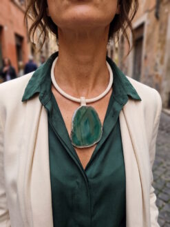 Vegan Ivory Collar Necklace with Green Sliced Agate Pendant - Adjustable Size
