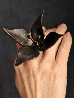 Alternative view of Black with Gold Sheen Flower Ring - Size 7.5
